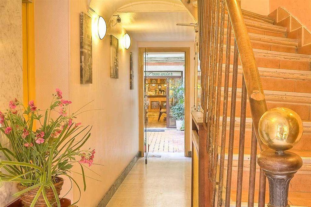 Résidence De Bruxelles Hotel Parijs